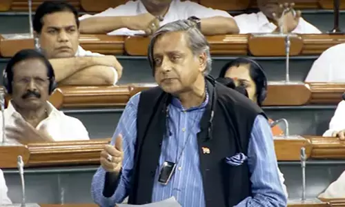 Shashi Tharoor Endorses Rahul Gandhi’s Claims of Electoral Irregularities