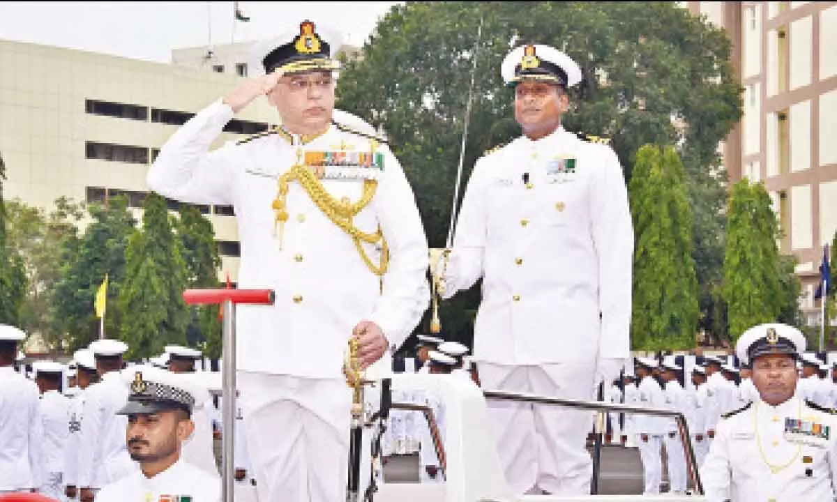 Vice Admiral Rajesh Pendharkar reviewing the platoons on taking charge as Flag Officer Commanding-in-Chief of Eastern Naval Command in Visakhapatnam on Tuesday