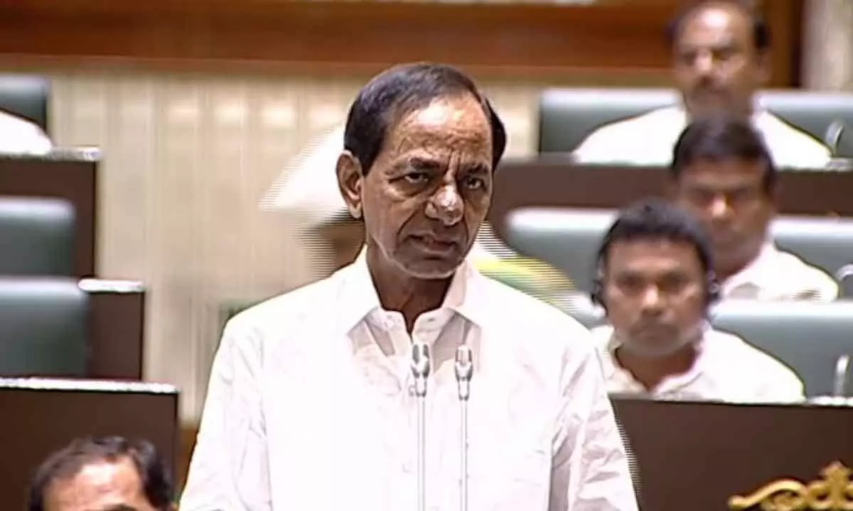 BRS  MLAs makes a beeline before KCR chambers in Assembly