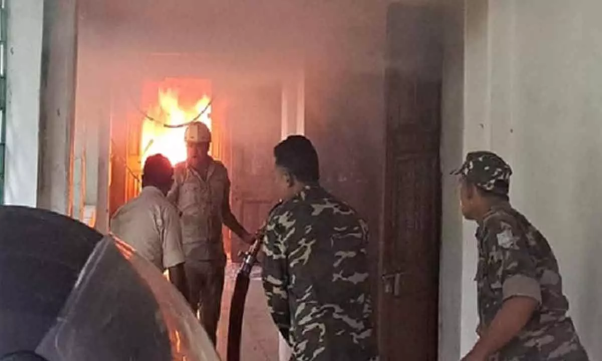 Fire breaks out in 184-year-old Ranchi school, students evacuated