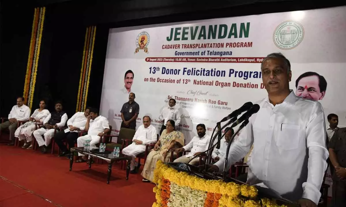 Telangana Government honours 105 families which donated organs to many needy