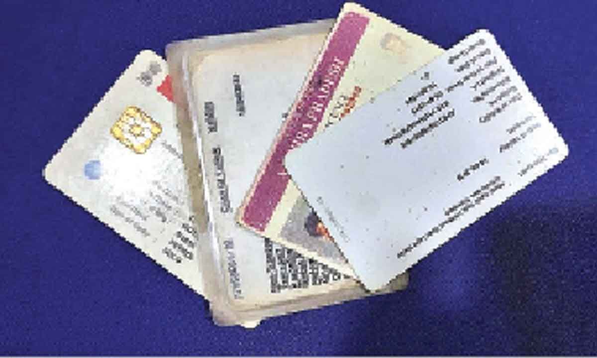 ap-transport-department-embraces-paperless-dl-and-rc-cards