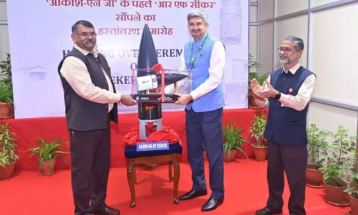 BDL hands over the first ‘RF Seeker of Akash-NG Missile’ to DRDO
