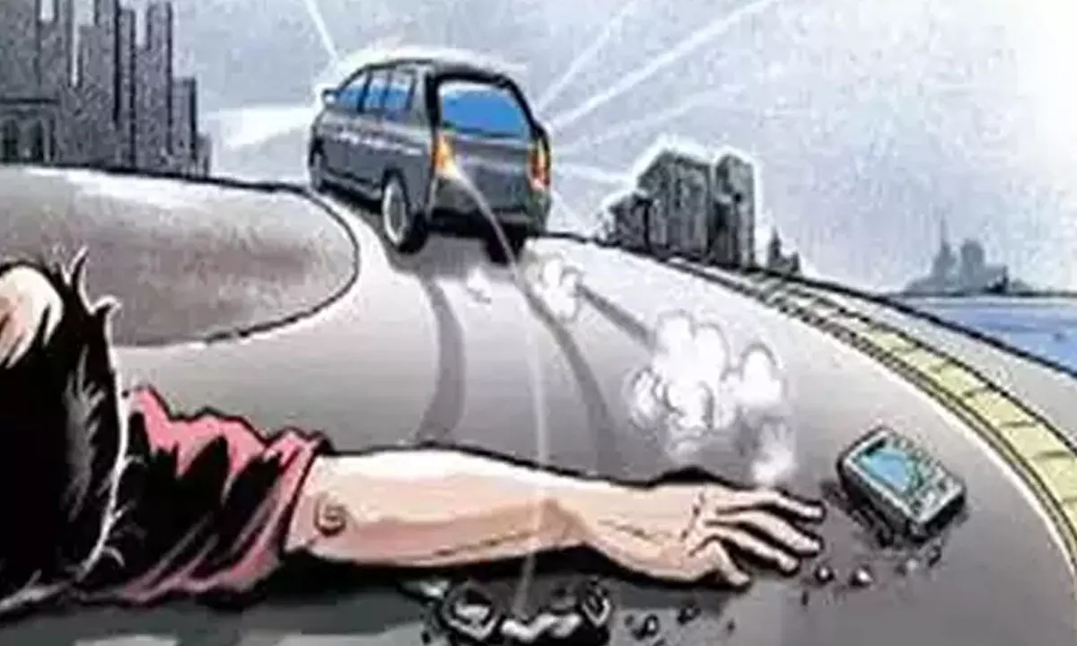 Hyderabad: Speeding car creates chaos at Banjara Hills Rd no 2, 1 hurt