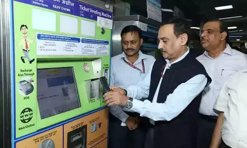 Delhi Metro extends UPI payment facility across entire network