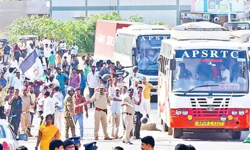 Police trying to control the situation at Angallu village in Thamballapalle constituency in Annamayya district on Friday