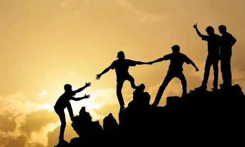 A road to a friend’s house is never long