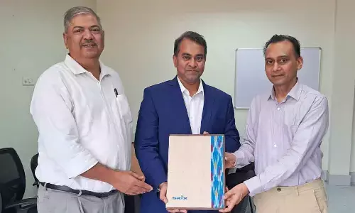 SR University Vice Chancellor Prof. Deepak Garg (right), SRiX CEO Col. B S Rao (left) and Web3learn founder Kiran Dutta at the signing of MoU at Anantasagar campus in Hanumakonda district on Saturday