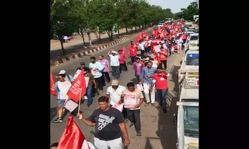 Defence Coordination Committee organising a massive  padayatra in Visakhapatnam on Sunday