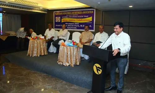 Bank of Baroda Regional Manager Chandan Sahoo addressing the gathering at Vijaya Bank Pensioners and Retirees Association’s Silver Jubilee function in Vijayawada on Sunday