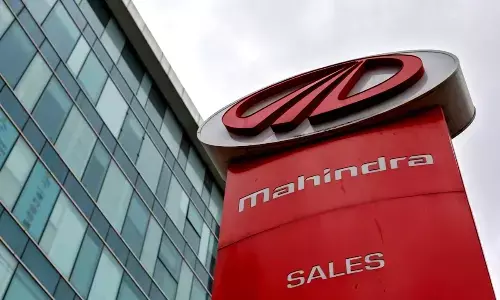 M&M shares jump over 4 pc; market valuation climbs Rs 7,672 cr