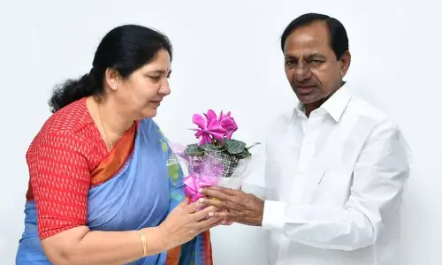 World Tribal Day: BRS govt. working for the welfare of tribals, says Satyavathi Rathod