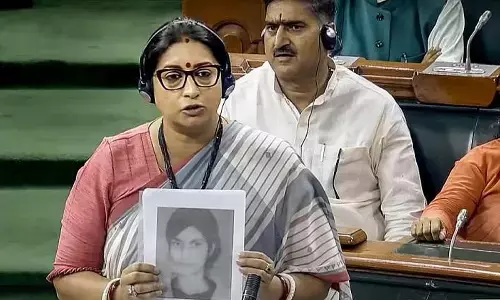 Smriti Irani slams Congress over Rahuls murder of India remark