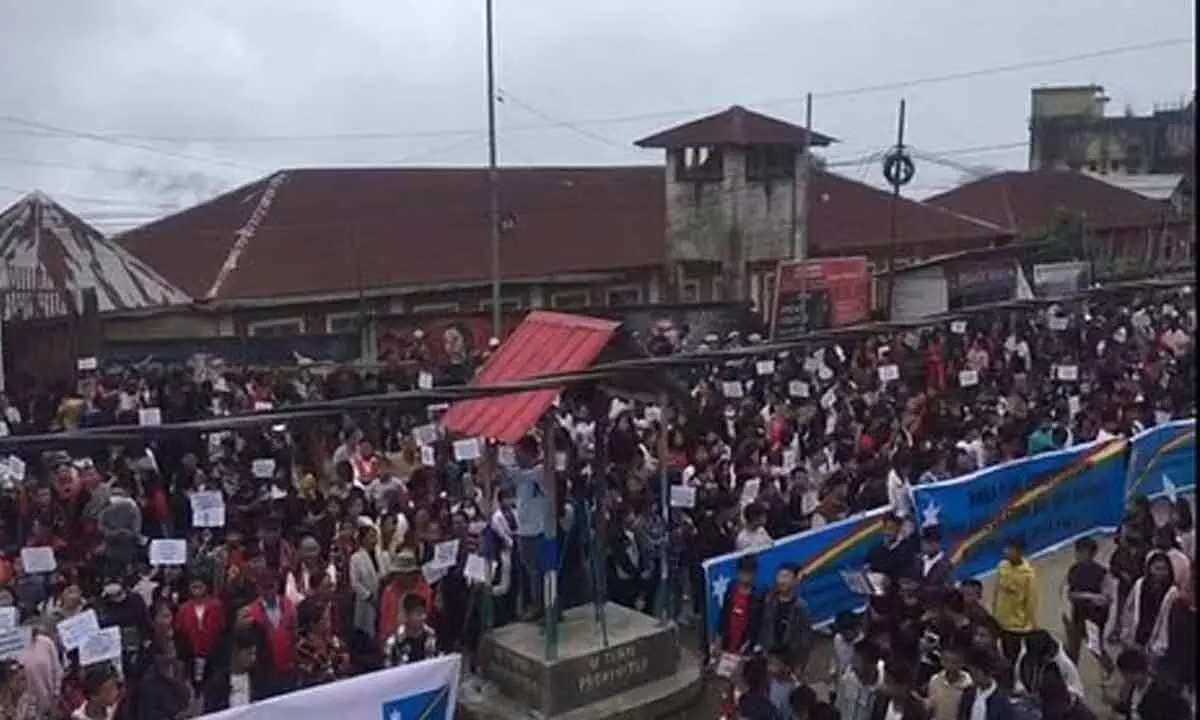 Naga tribals hold massive rally in Manipur to urge Centre to resolve Naga political issue