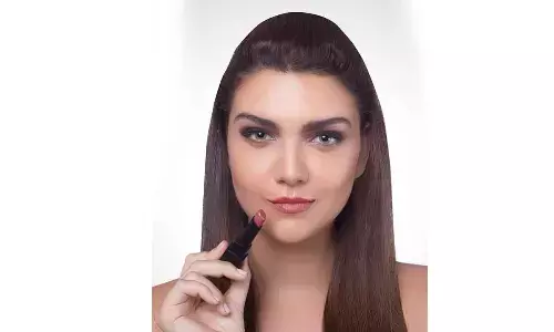 Reasons to experiment beyond nude lipsticks