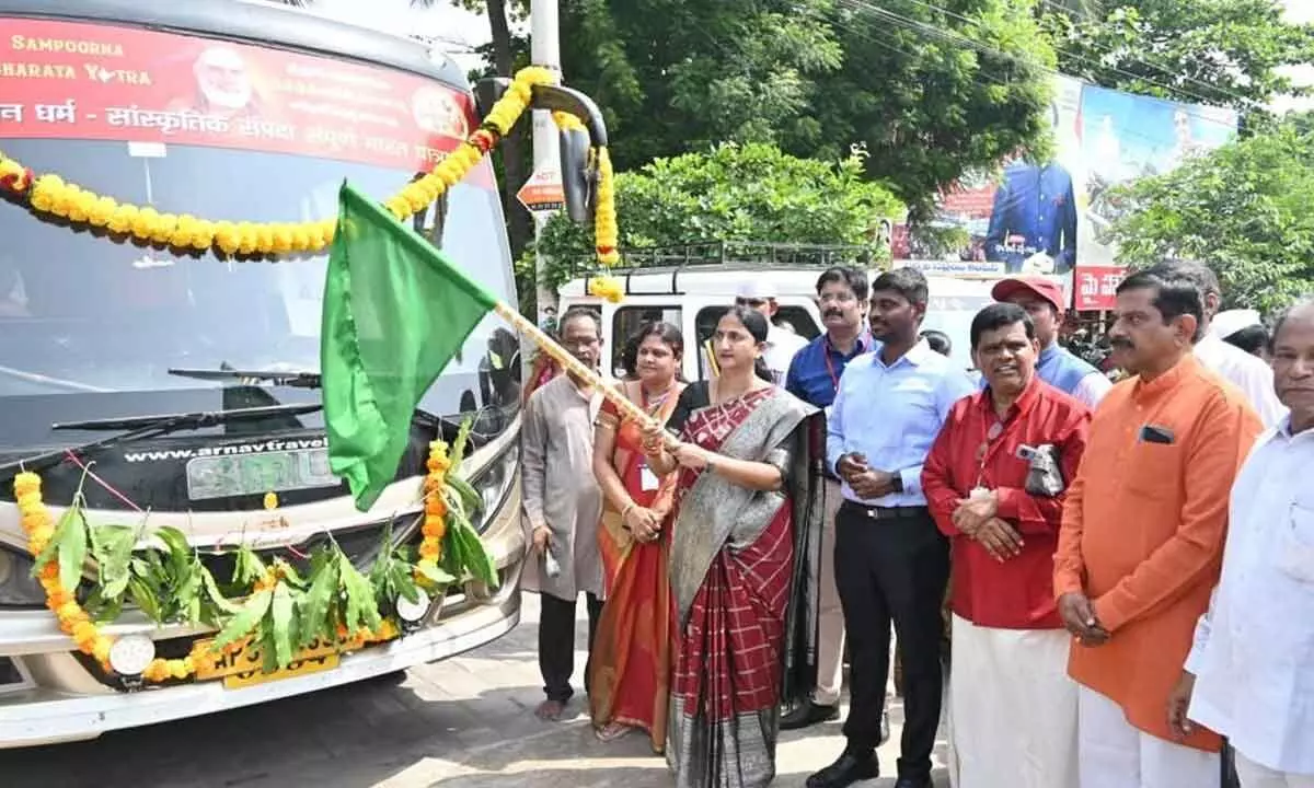 Rajamahendravaram: Sampurna Bharata Kala Yatra begins