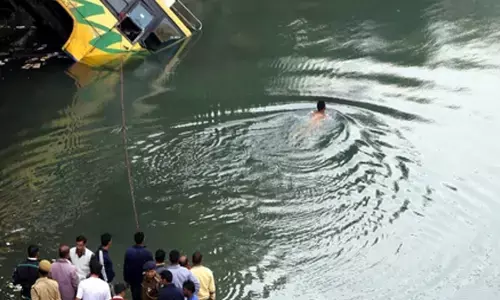 Six killed as vehicle falls into Himachal river