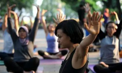 Exercise training, yoga can boost lung function in adults with asthma