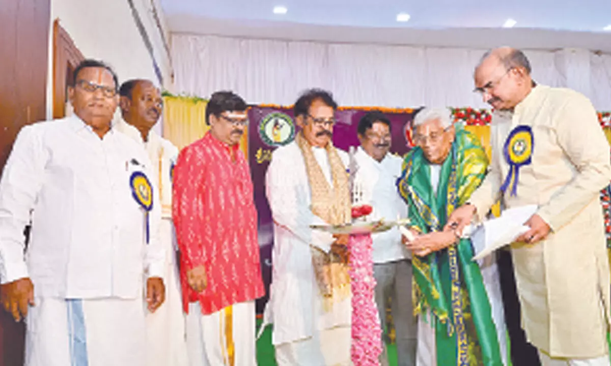 SVETA former director Bhuman Subrahmanyam Reddy and other dignitaries  inaugurating music and dance concert in  Nellore on Saturday