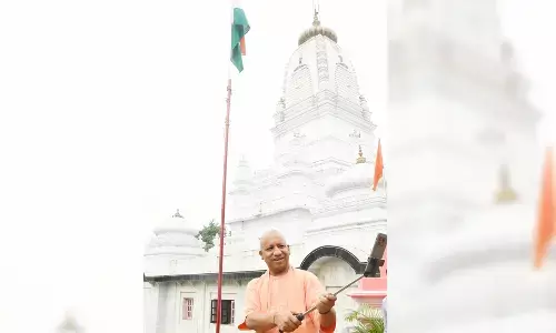 Yogi launches Har Ghar Tiranga campaign from Gorakhpur
