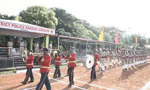 SP G Krishna Kanth receiving guard of honour during Independence Day parade rehearsals of police personnel at police parade grounds in Kurnool on Sunday