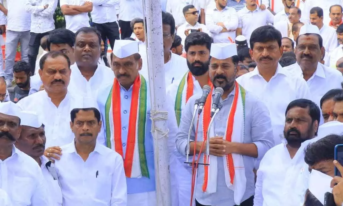 Revanth Reddy targets KCR and Modi on Independence Day