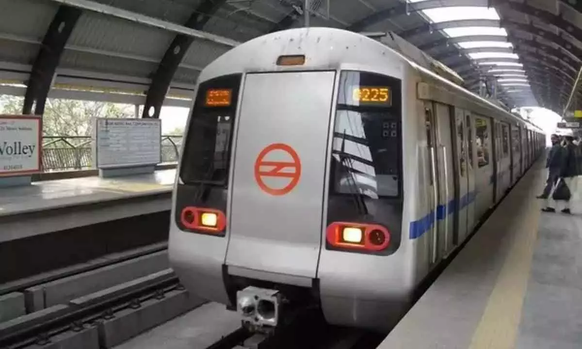 Delhi Metro Alters Schedule For Independence Day: Early Start and Parking Restrictions