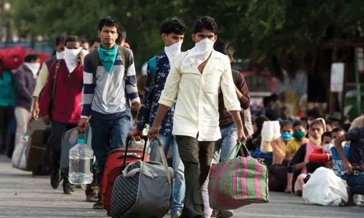 Chennai Tamil Nadu labour department reaching out to migrant labourers