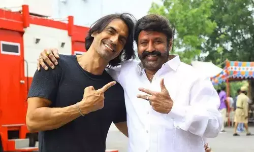 Arjun Rampal poses with Balakrishna on his last day shoot of ‘Bhagavanth Kesari’
