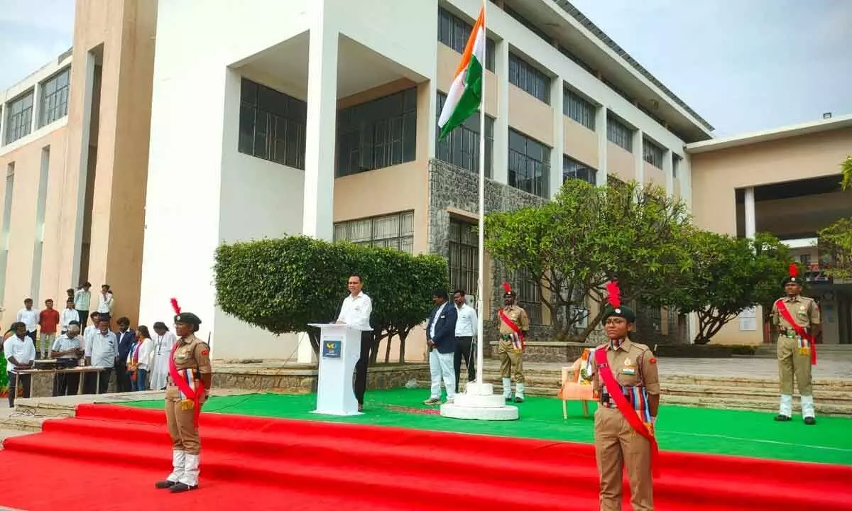 SR University Vice-Chancellor Prof. Deepak Garg addressing the students after hoisting the national flag as part of the 77th Independence Day celebration at Anantasagar varsity campus on Tuesday
