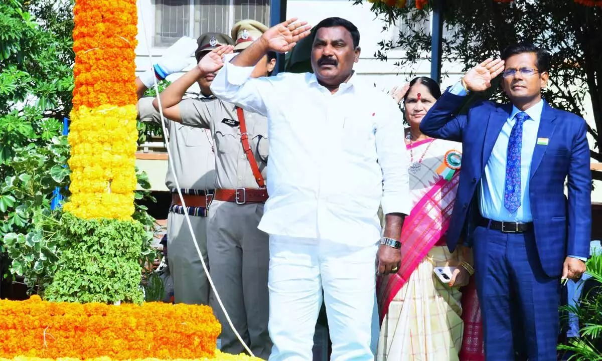 Minister M Nagarjuna saluting the national flag at 77th Independence Day Celebrations in Ongole on Tuesday