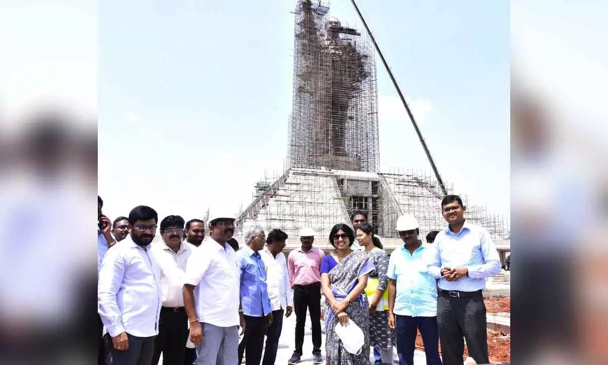 Minister for Municipal Administration and Urban Development Audimulapu Suresh inspecting the construction works of the 125 feet Ambedkar statue at the PWD Grounds in Vijayawada on Wednesday