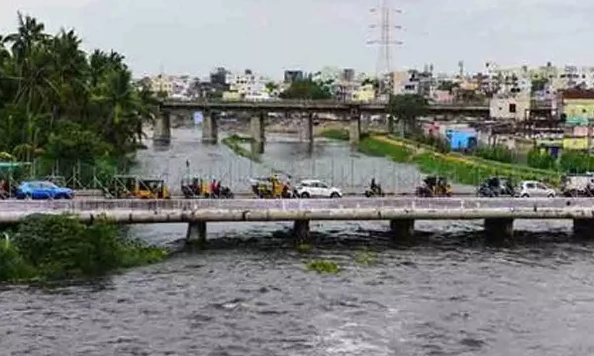 Poor living along Musi river in Hyderabad to be relocated