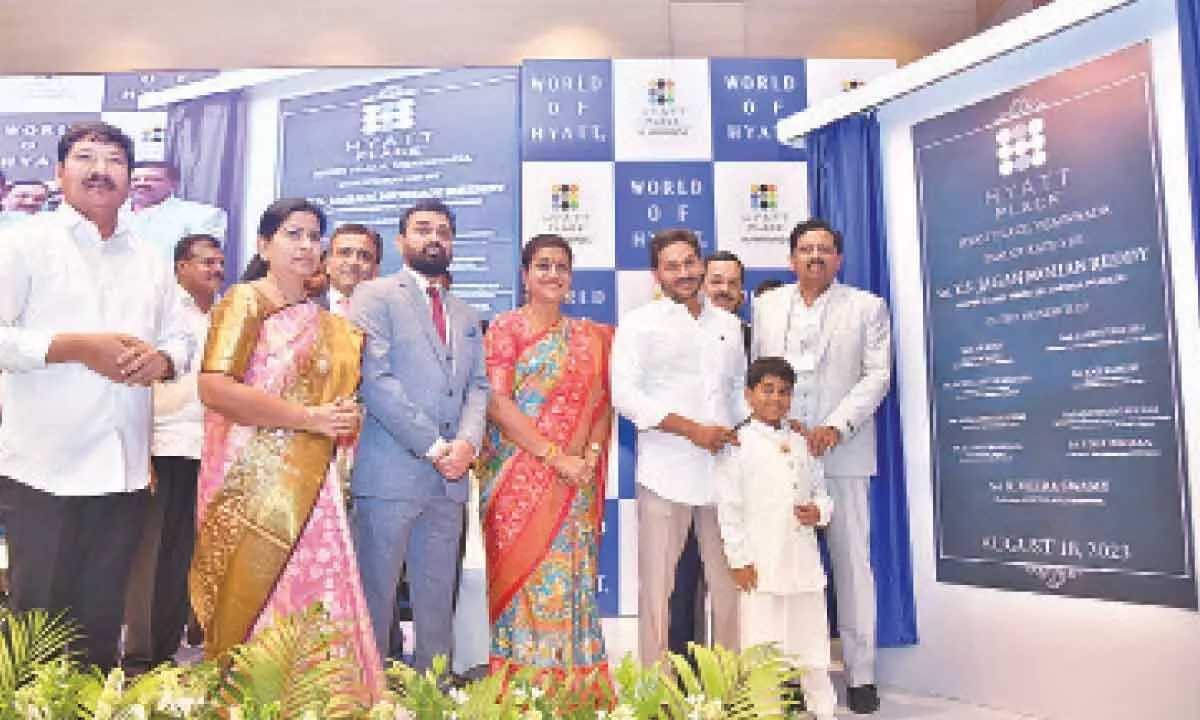 Vijayawada: CM YS Jagan Mohan Reddy assures all support to hospitality investors