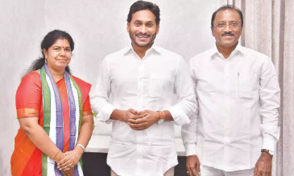 Vijayawada: Two MLCs under Governor quota sworn in