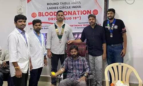 Visakhapatnam: Students came forward to contribute to blood donation