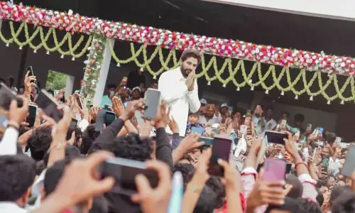 Allu Arjun inaugurates father-in-law’s function hall