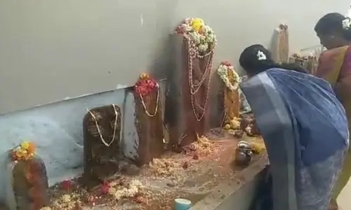 Kurnool: Nagula Chavithi celebrated with utmost devotion