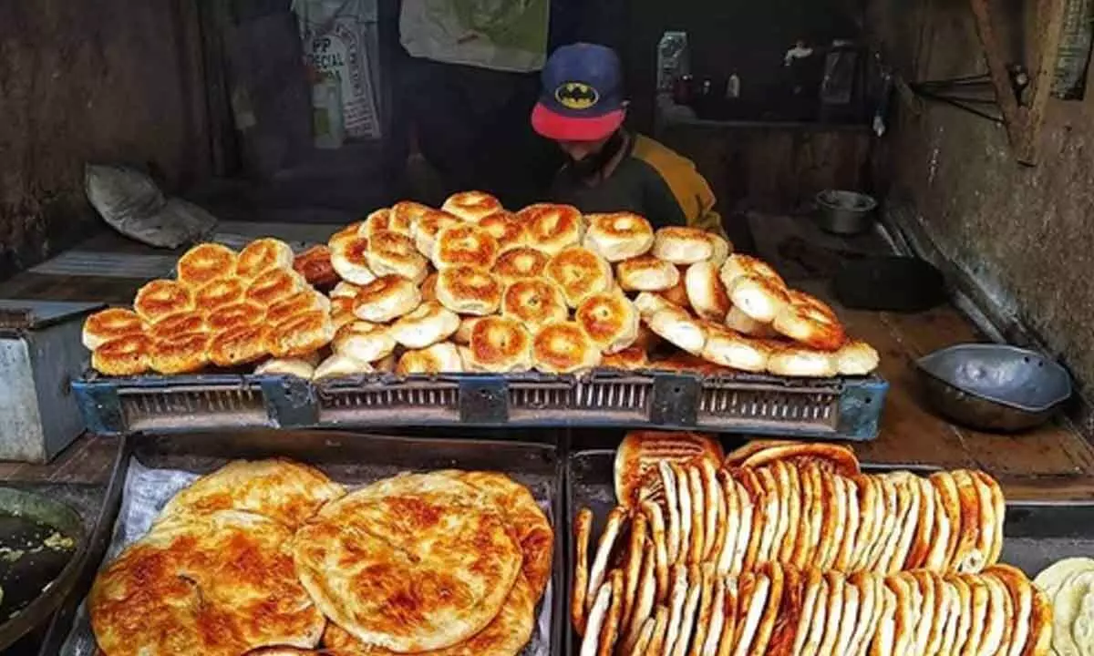 ‘Bat Kandur’: Bakery that connects Kashmir’s present with past