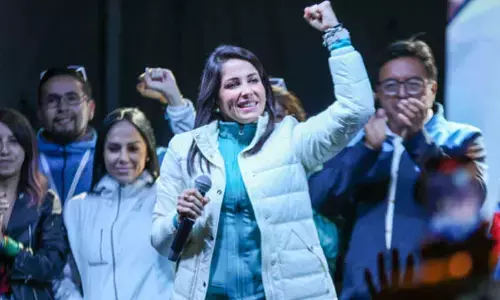 2 frontrunners projected to enter Ecuadors presidential run-off
