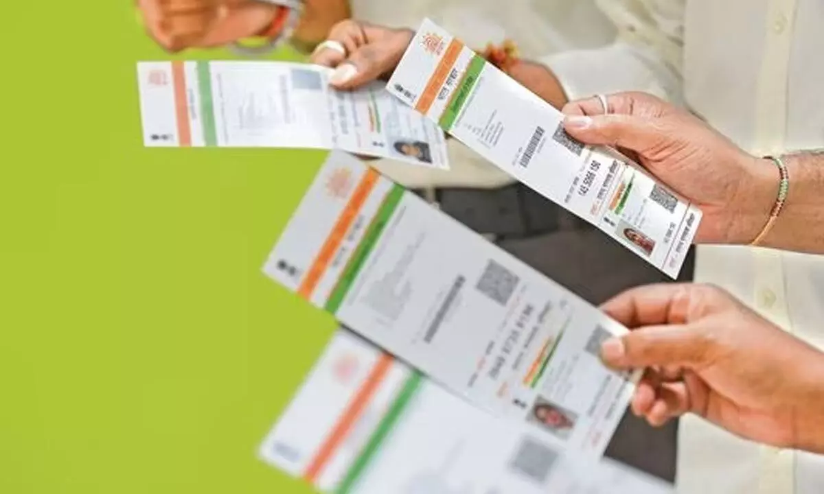 Beware! Government warns Aadhaar users of Fake Emails or WhatsApp Messages