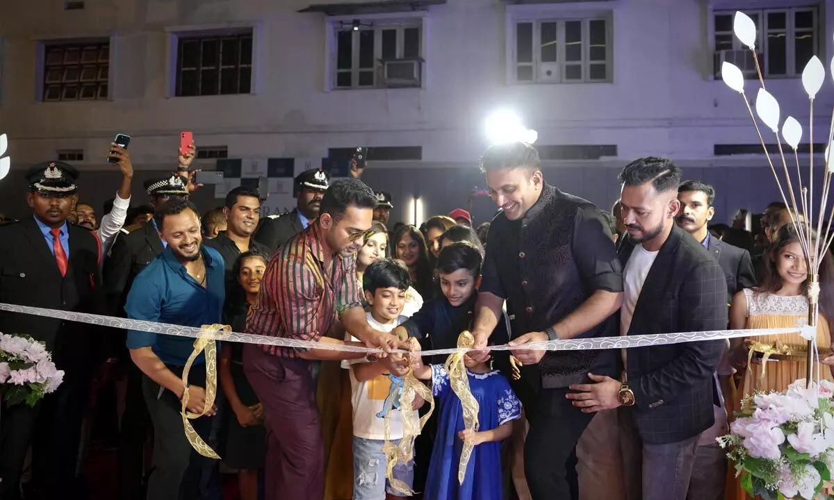 Glitz and Flavour Unite: Asif Ali Officially Launches Grand Entrees Newest Venture in Kottayam