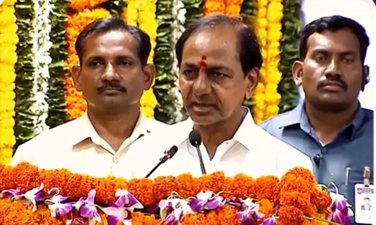 Dont Relax, work with same commitment- KCR to govt staff