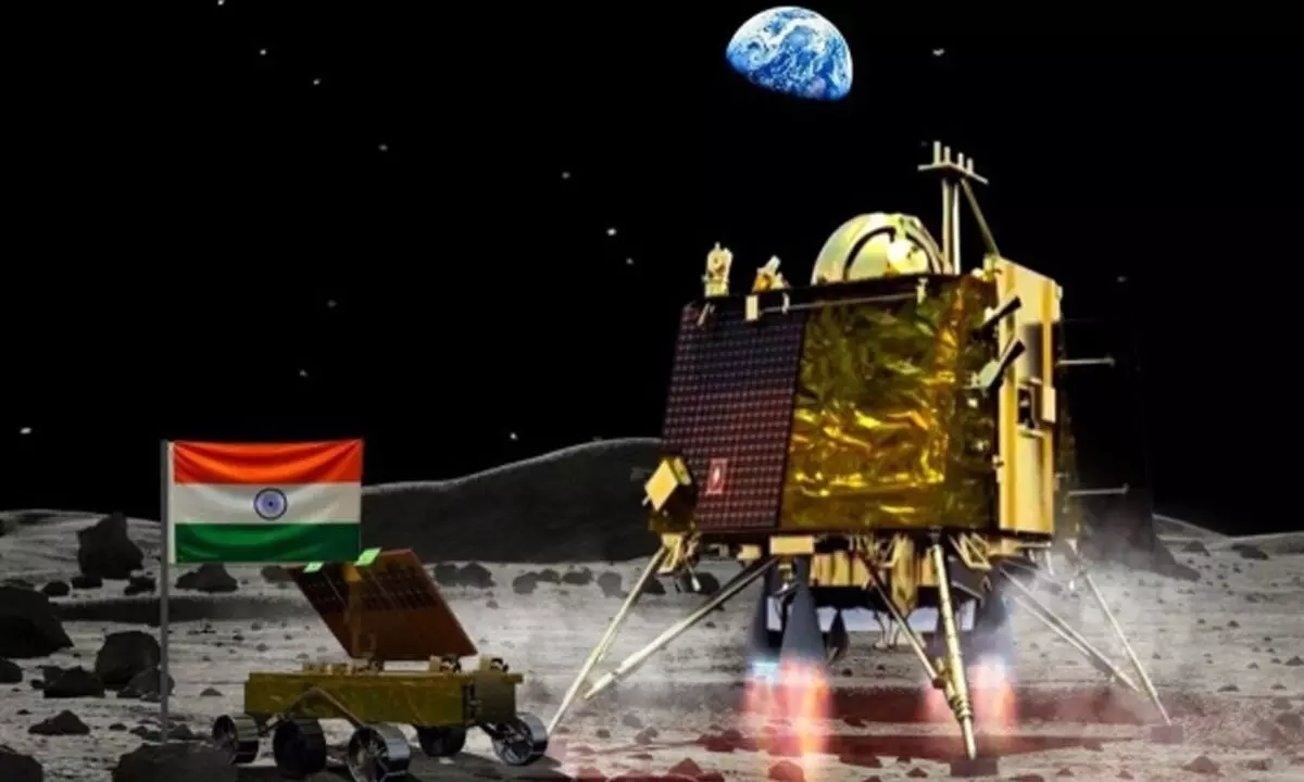 Indian cricketers celebrate Chandrayaan-3s landing on moon