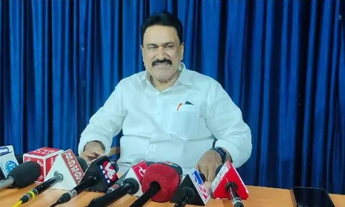 Ex-MLC Thiruvarangam Santhosh Kumar speaking to the media in Karimnagar on Wednesday