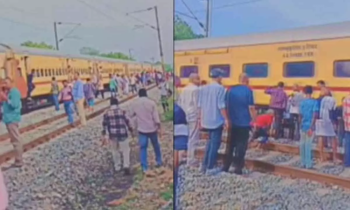 Krishna express train averts danger with passengers and loco pilot vigilance at Venkatagiri