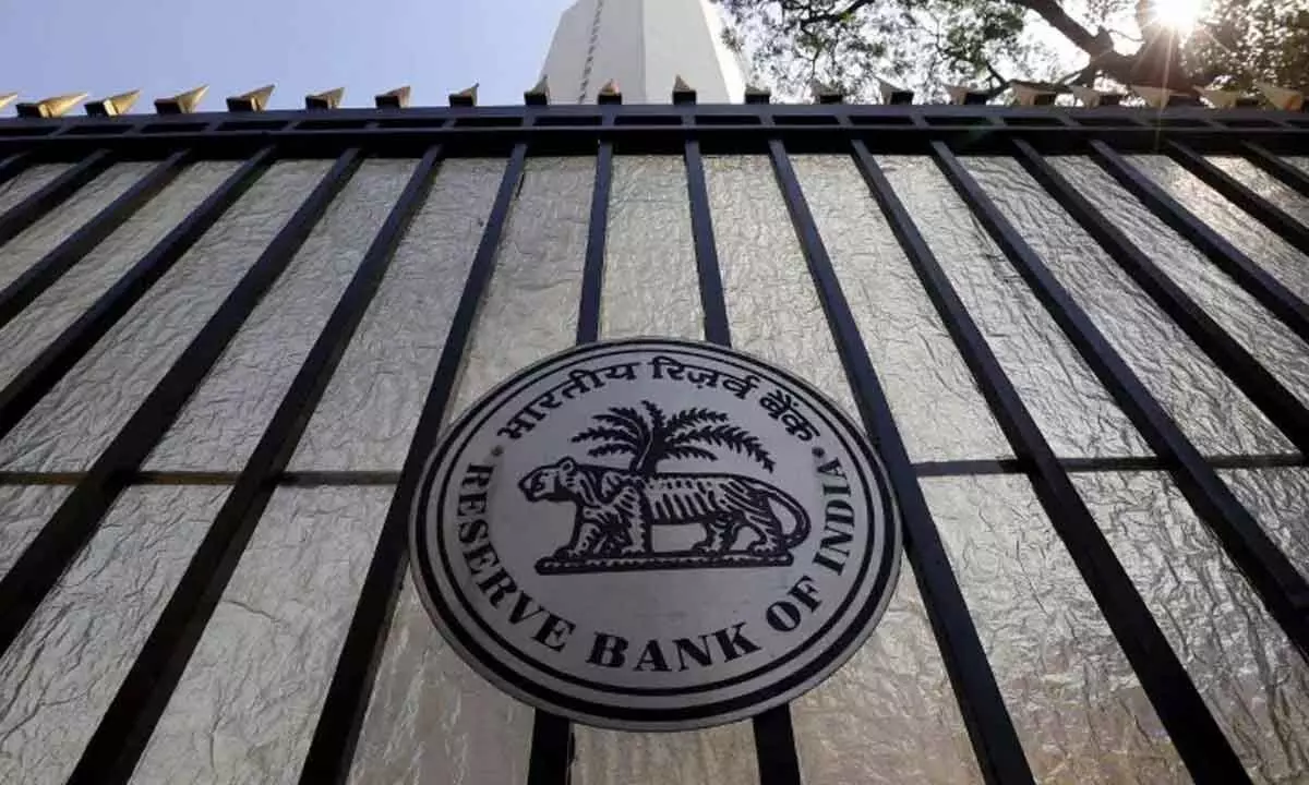 RBI hikes offline digital payments limit to Rs 500