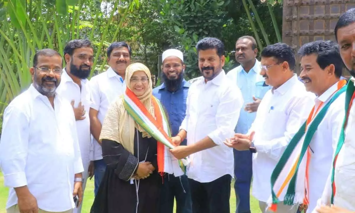 Big setback to BRS as State movement leader joins Cong