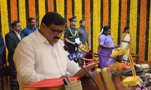 Patnam inducted into KCR Cabinet