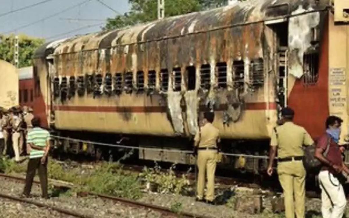 Madurai train blaze: Case against tour operator for carrying cooking gas cylinder